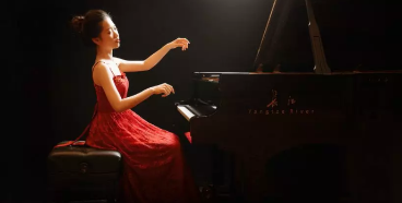 音樂會回顧丨用音樂邂逅未來，古靜丹畢業音樂會濃情上演